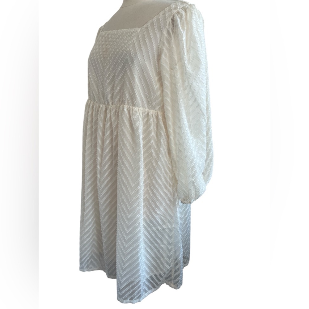 Indie & Co Camren Cream Long Sleeve Dress with Chevron Design size Medium - Picture 6 of 14